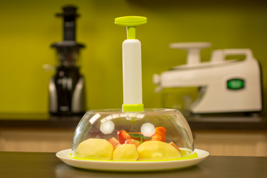 Вакууматор Say Fresh Gwell SF-1100 в интерьере кухни