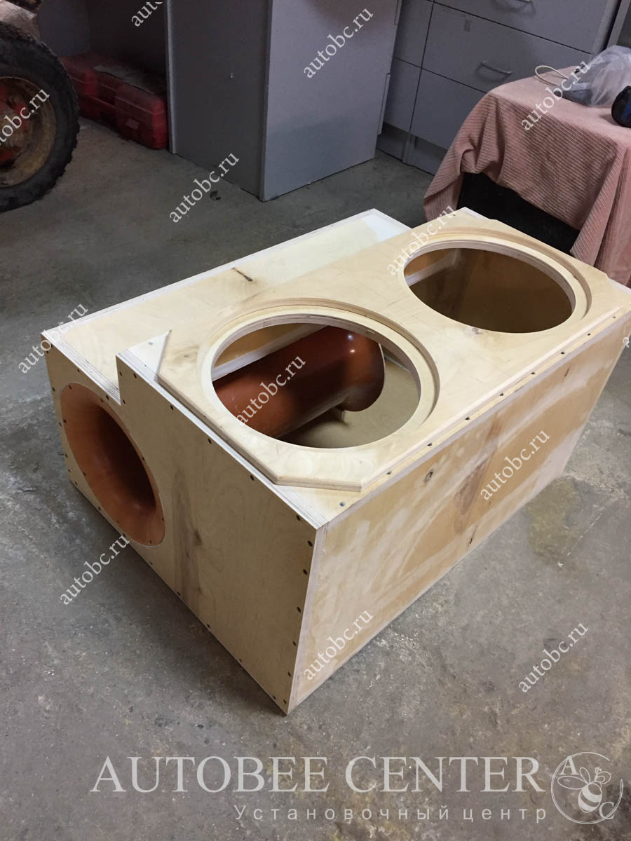 Корпус под два сабвуфера SQ HDC312
