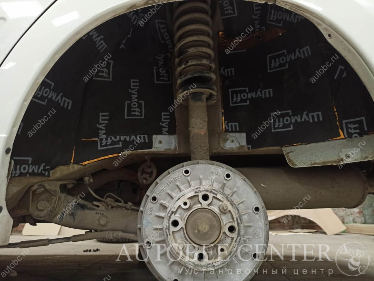 Lada Granta (шумоизоляция колесных арок Екатеринбург)