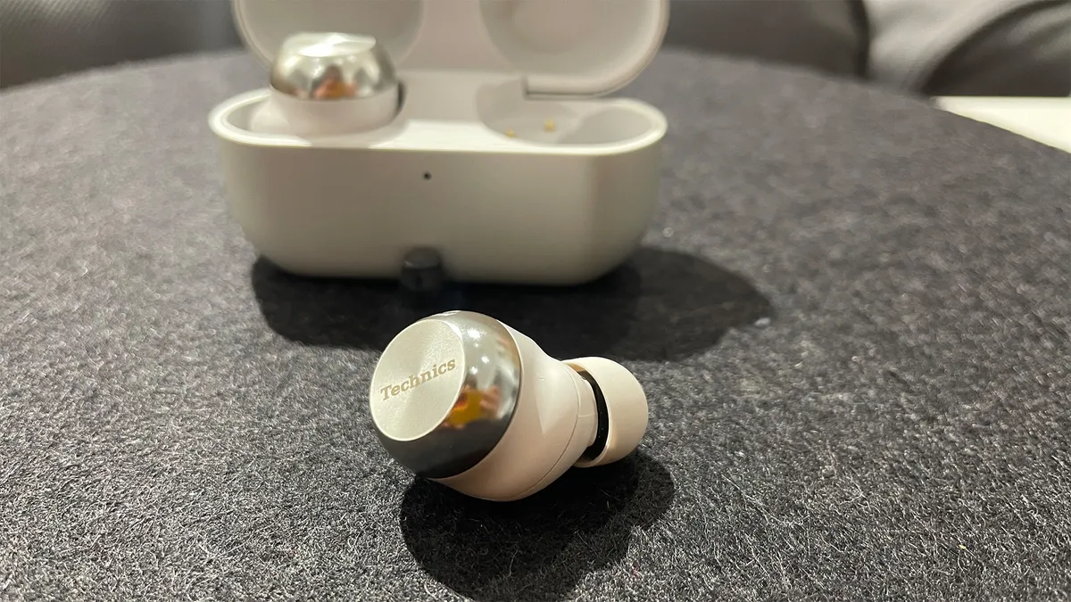 купить Technics AZ100 купить Technics AZ100