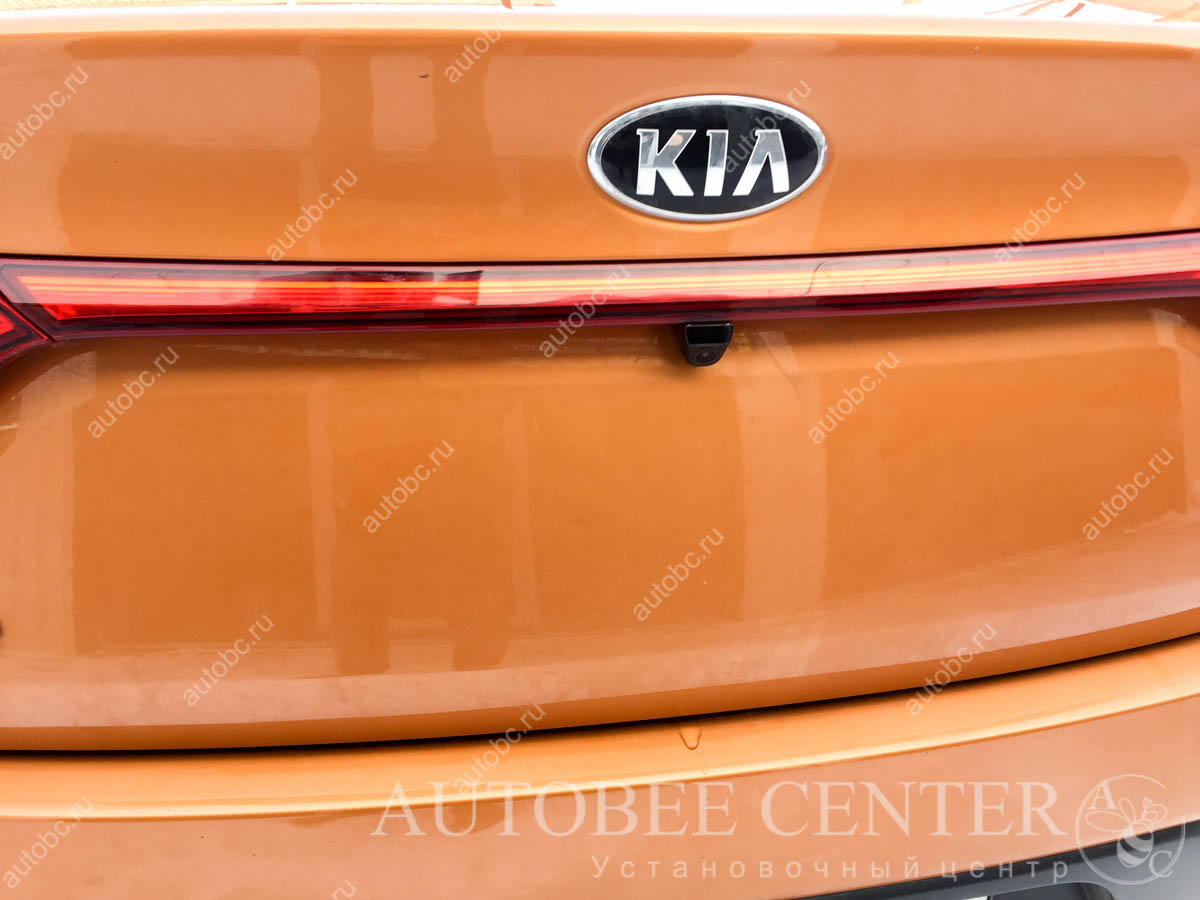 Kia Rio (зеркало с камерой заднего вида)