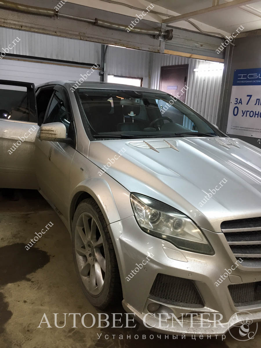 Mercedes-Benz R-Class (шумоизоляция дверей)