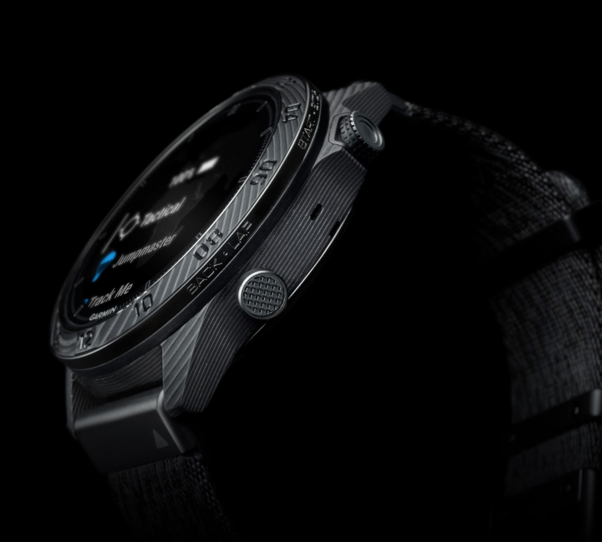 Корпус Garmin MARQ Commander Gen 2 Carbon Edition