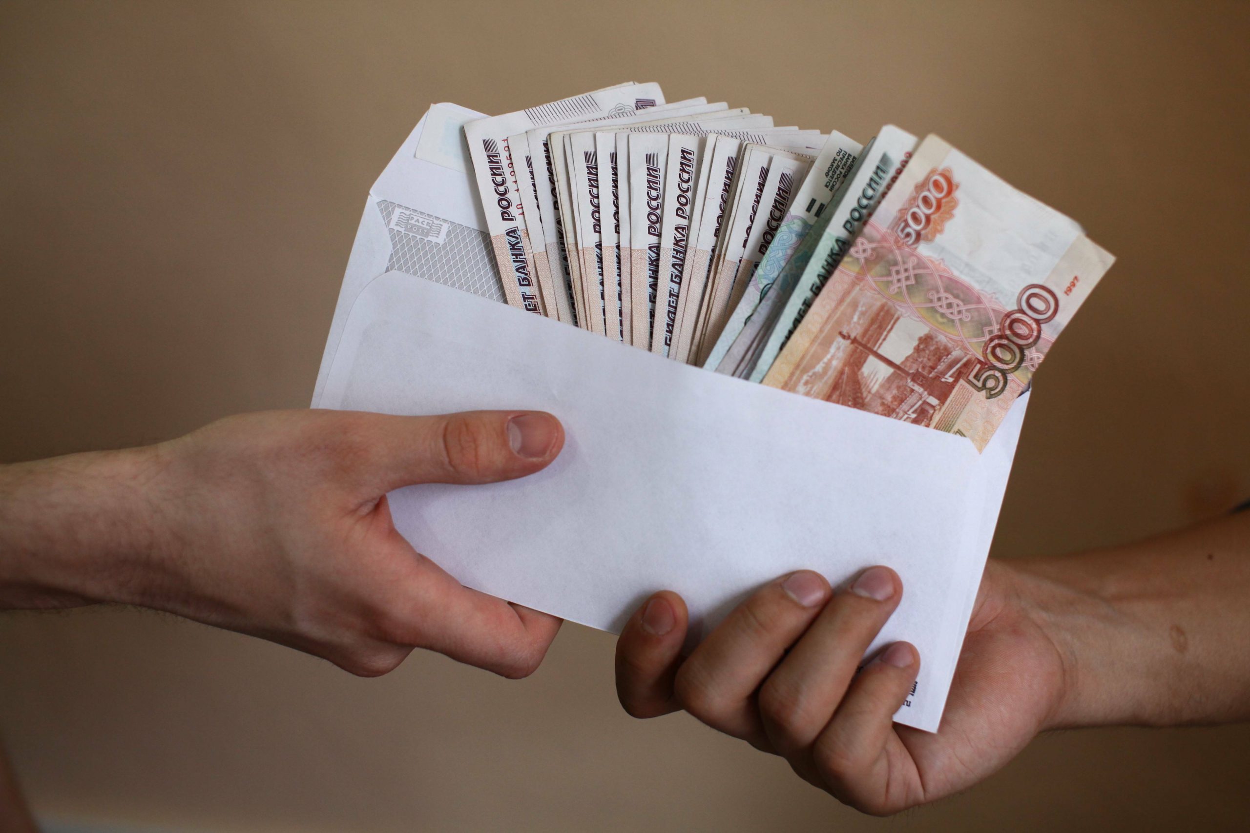 По христианской традиции, знакомые умершего часто собирают деньги для близких родственников