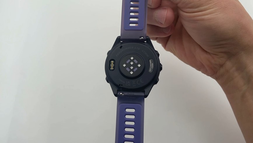 Garmin-Forerunner-570-Obzor-10.jpg