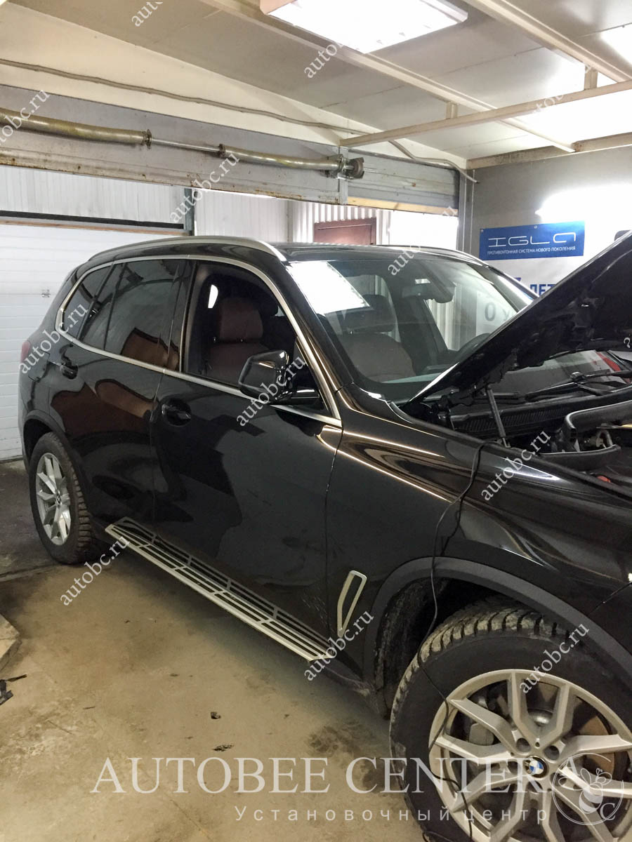 BMW X5-G05 (радар детектор NeoLine S300)