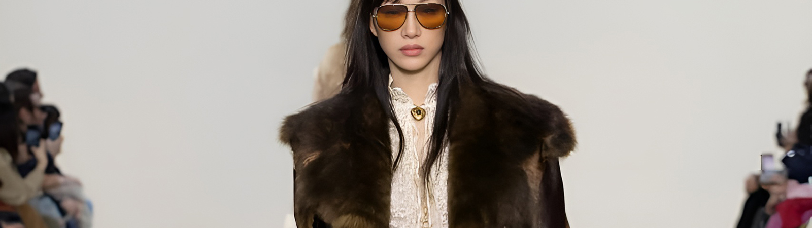 Показ Chlo&eacute; осень-зима 2025