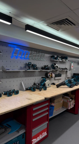 Практическое обучение Makita для официального дилера STRIWER