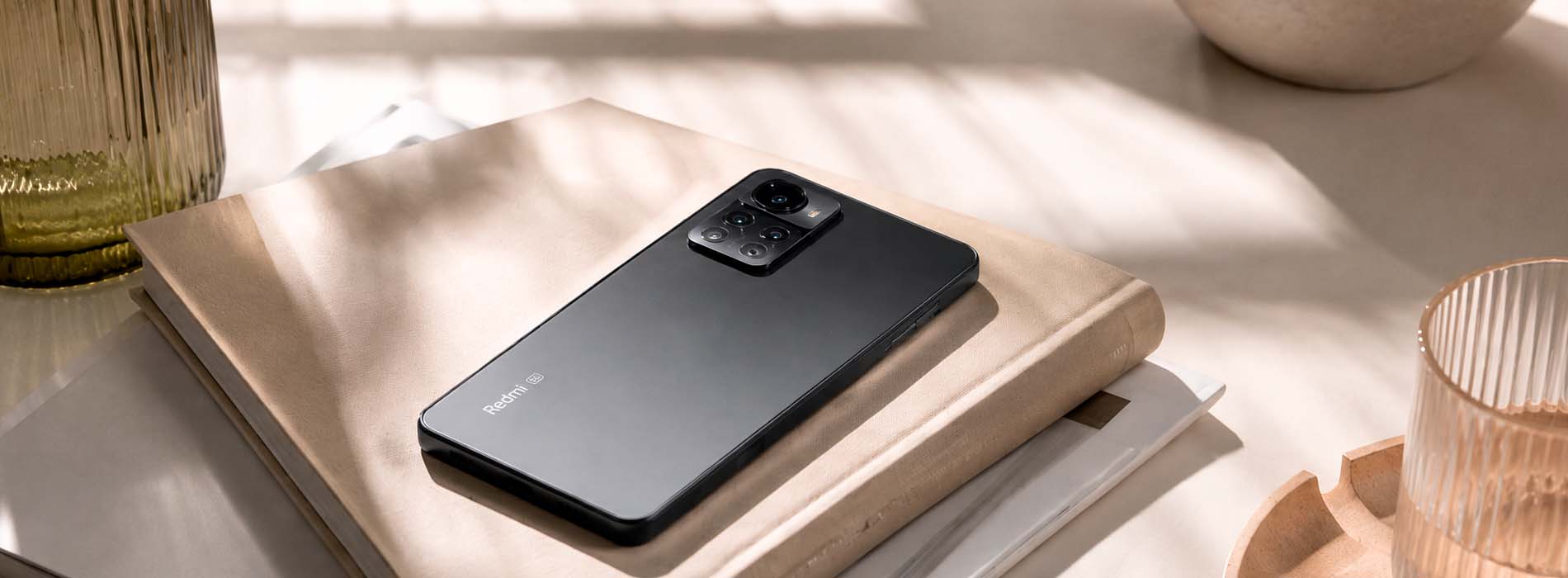 Съёмка на камеры Redmi Note 11 Pro 5G и Redmi Note 12 Pro 5G с акцентом на стабилизацию Съёмка на камеры Redmi Note 11 Pro 5G и Redmi Note 12 Pro 5G с акцентом на стабилизацию