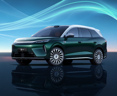 BYD Tang третьего поколения: экраны на 35 и 30 дюймов, 300 кВт и до 850 км хода