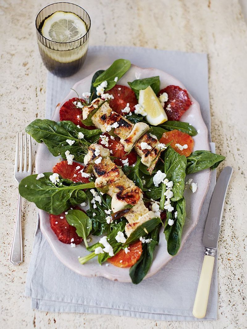 Шашлык из курицы и чесночного хлеба