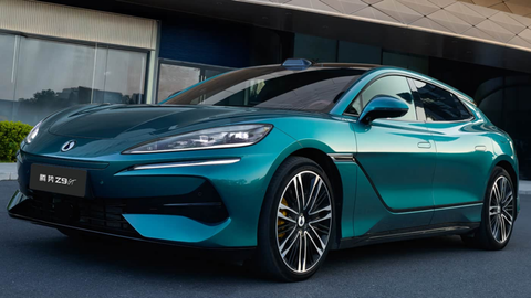 Denza Z9 GT: рекордные 1036 км запаса хода и зарядка за 9 минут