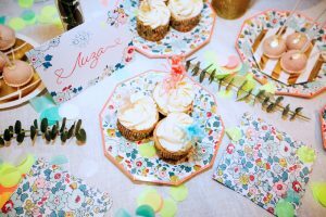 Лизе 10 лет! Праздник с цветочным декором