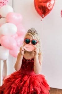 14 февраля с подружками — праздник для девочек