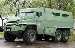 Официальный дебют российских броневиков