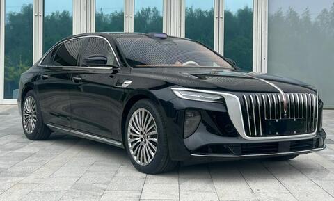Новый Hongqi H9 открыл предзаказ: седан на 5,23 метра, гибрид на 444 кВт и Huawei ADS 5