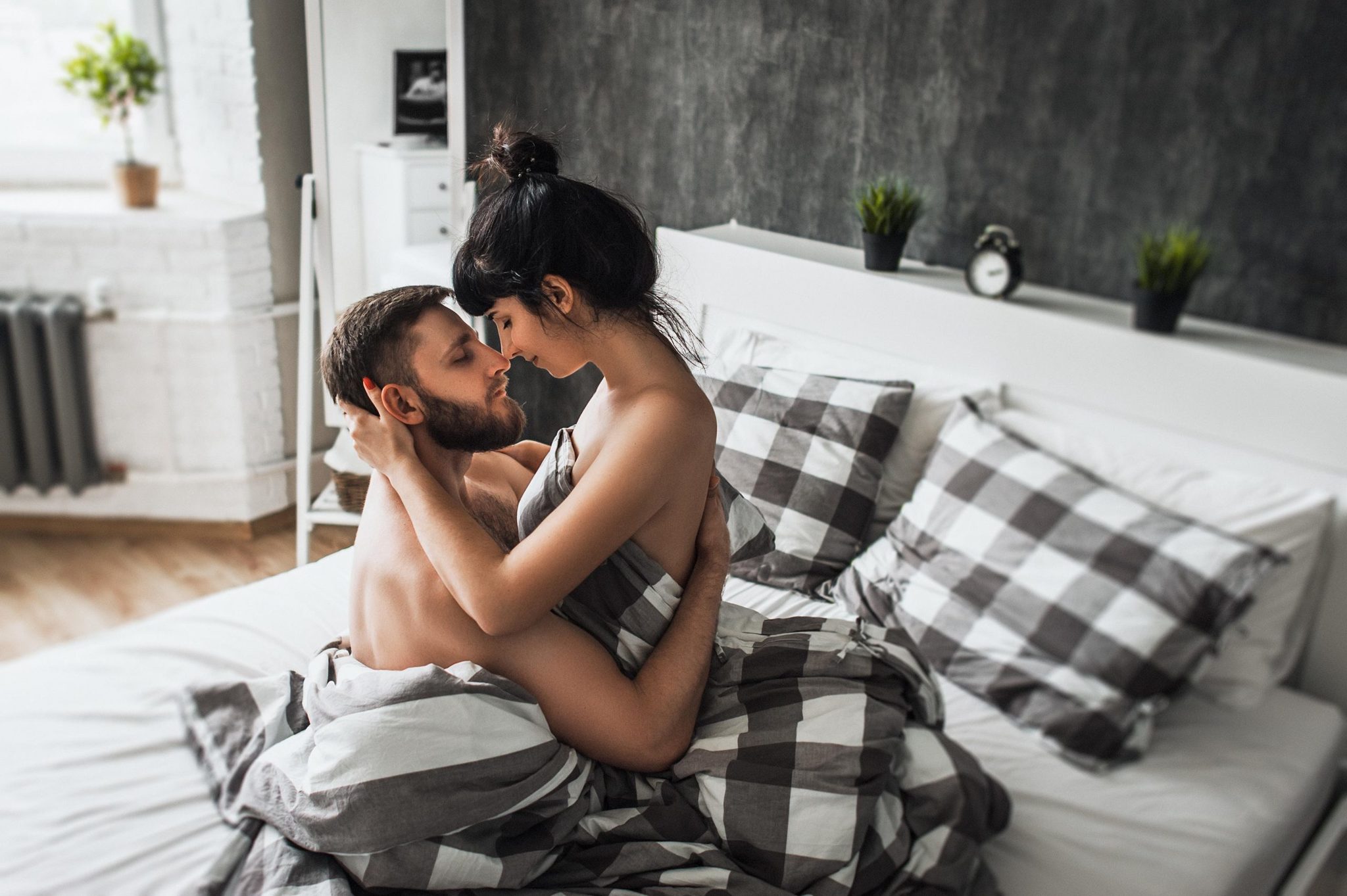 Эротическое женское секс белье в интим-шопе Eroticavip в Москве.