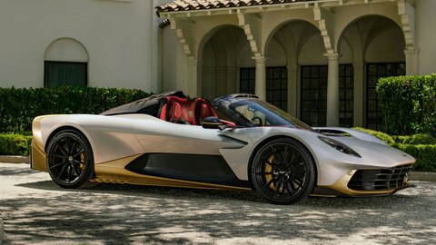 Aston Martin Valhalla Spider: 1064 силы без крыши и 350 км/ч с карбоновым верхом
