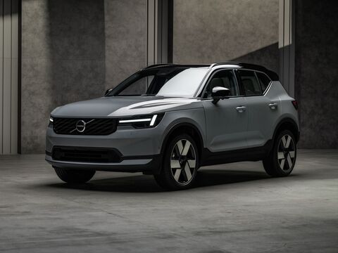 Обновлённый Volvo XC40 и EX40: матричные фары, экран 11,2 дюйма и до 584 км хода