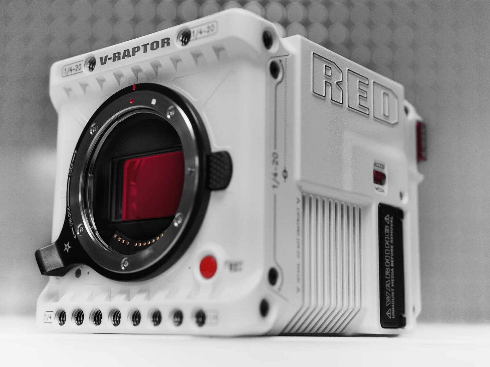 Nikon разрабатывает единую платформу для камер нового поколения