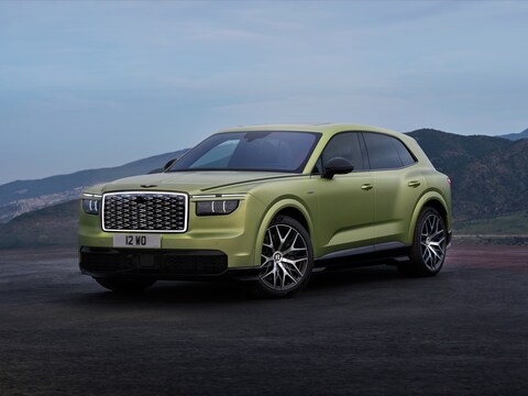 Bentley Torcal: первый электрический Bentley на 888 сил и 600 км хода