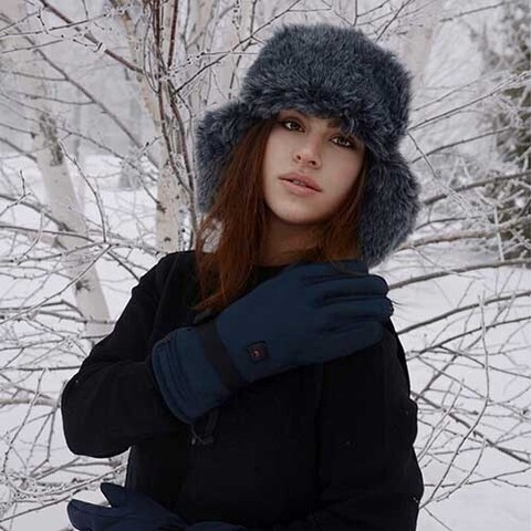 С НАСТУПАЮЩИМ 8 МАРТА!