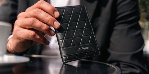 S.T. Dupont показывает новую капсулу