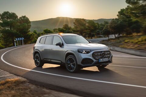 Новый Mercedes-Benz GLB: «кубик» сел на электротягу, до 631 км хода и семь мест