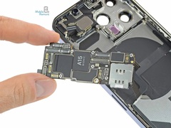 Ремонт iPhone 13