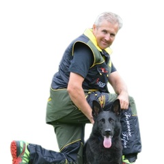 Одежда для прогулок и занятий с собакой