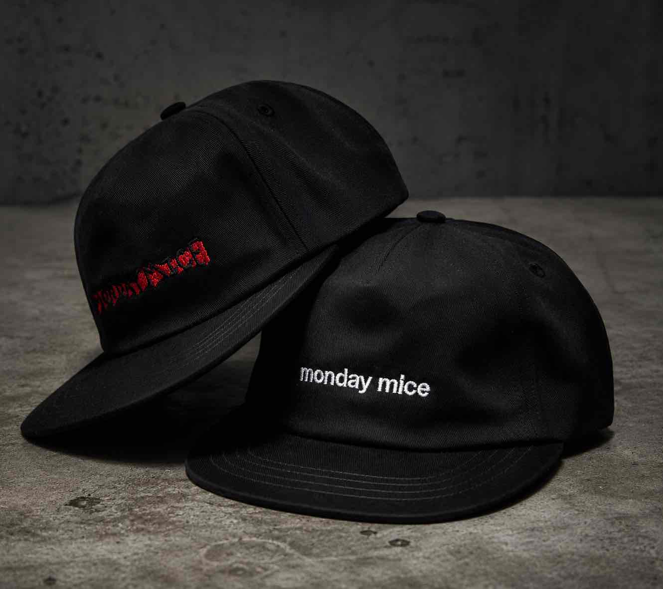 Коллекция одежды Monday Mice