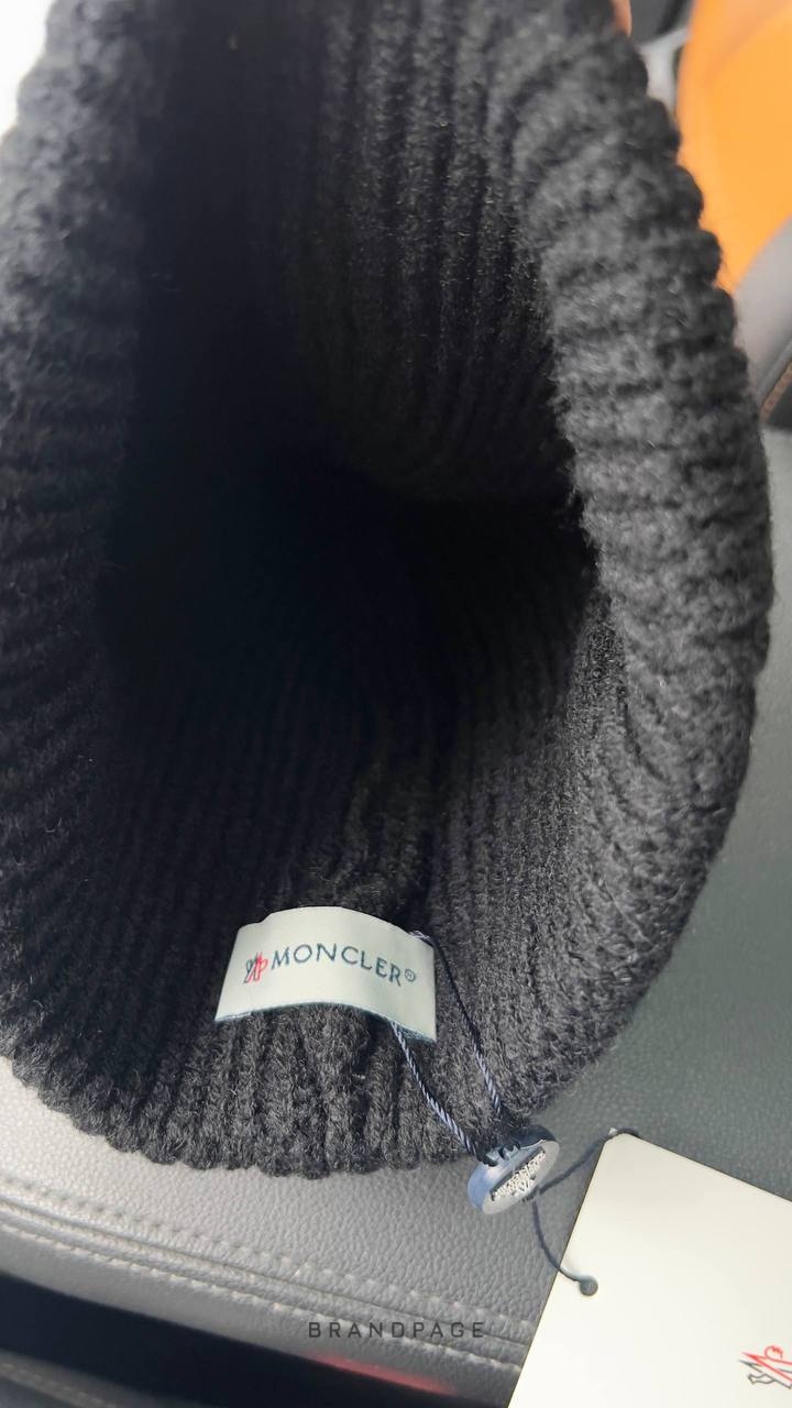 Шапка чёрная от Moncler BP5-354739 — фото 5 [TG d0724ce7ac9f-005]