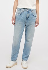Джинсы женские MUSTANG Style Boyfriend Tapered