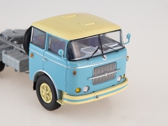 Skoda LIAZ 706 RTTN road tractor blue-beige 1:43 Start Scale Models (SSM)