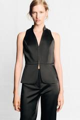 ZARA АТЛАСНЫЙ ЖИЛЕТ, ЧЕРНЫЙ
