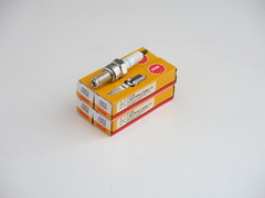 Свеча NGK CR9E 6263 Yamaha ZXR250 ZRX400 ZXR400 XJR400