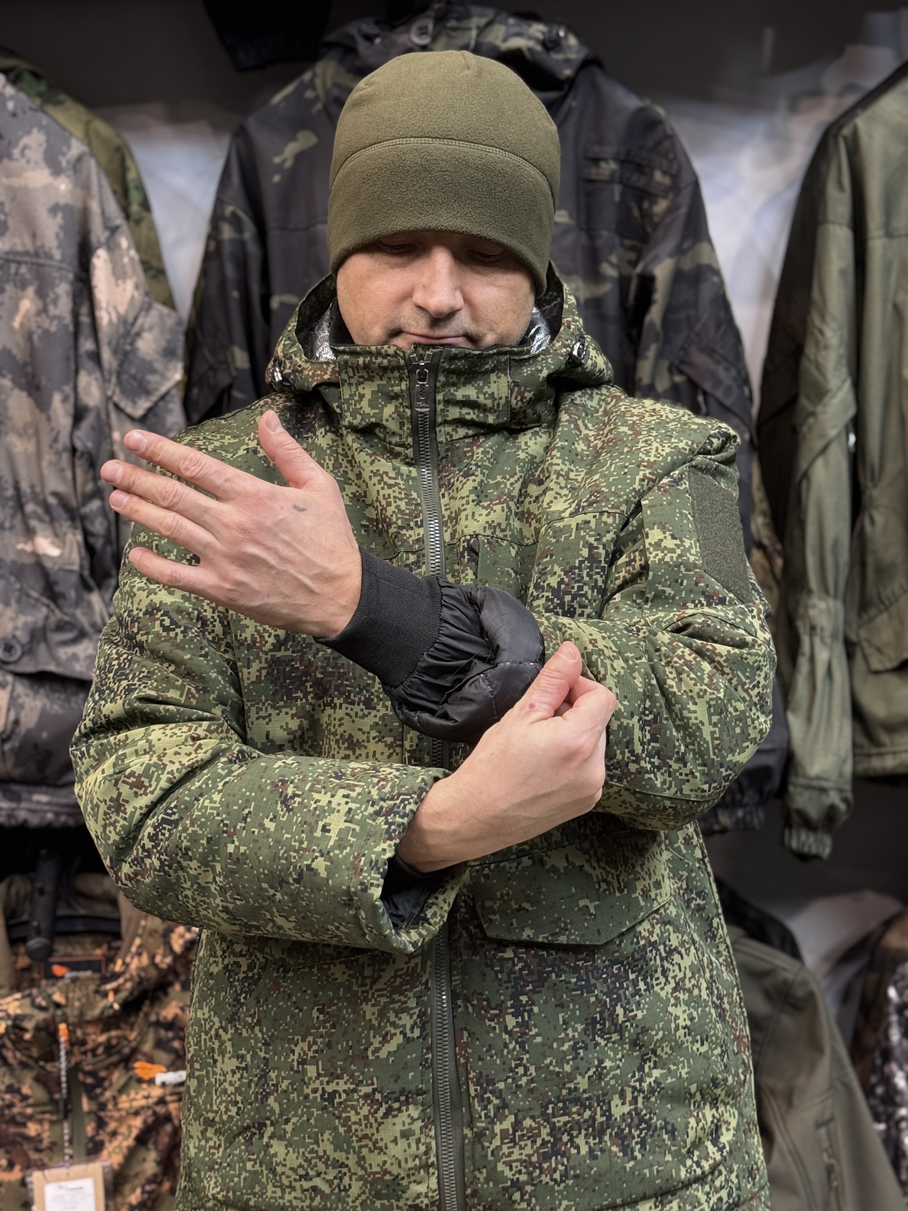 Костюм горка цифра п. фольгированная зима