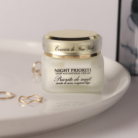 Питательный крем-корнеотерапия NIGHT PRIORITY