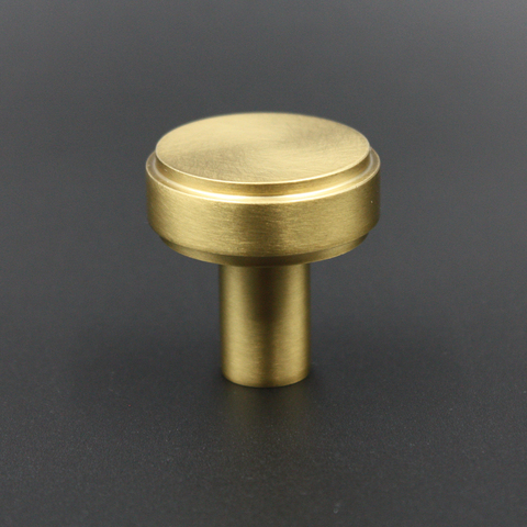 Кнопка Magnolia ( Satin Brass )
