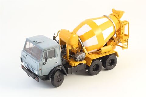 KAMAZ-5511 SB-92 Concrete mixer truck 1:43 AVD Models