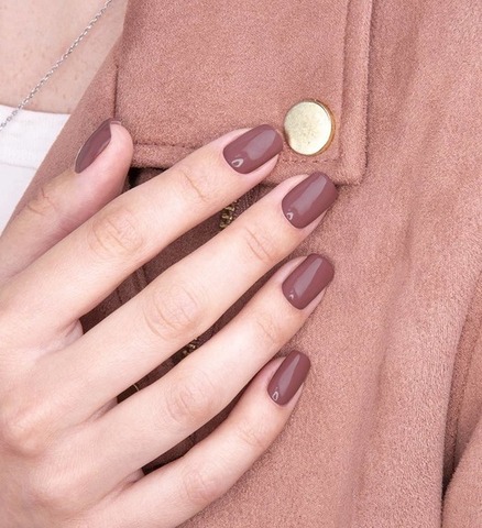 Gel finish Лак для ногтей тон 23 лилово-сливовый 9г Lux Visage — фото 4