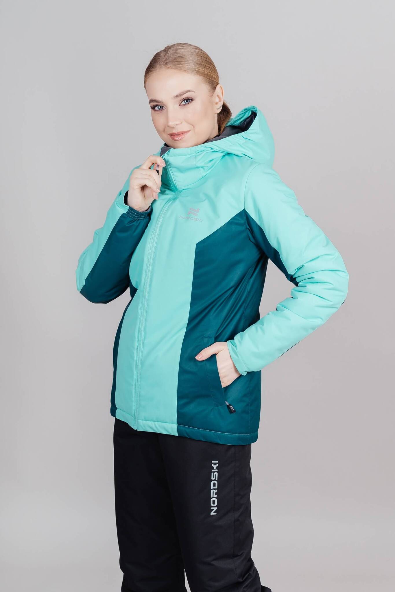 Теплая лыжная куртка женская Nordski Base sky-deep teal - 2