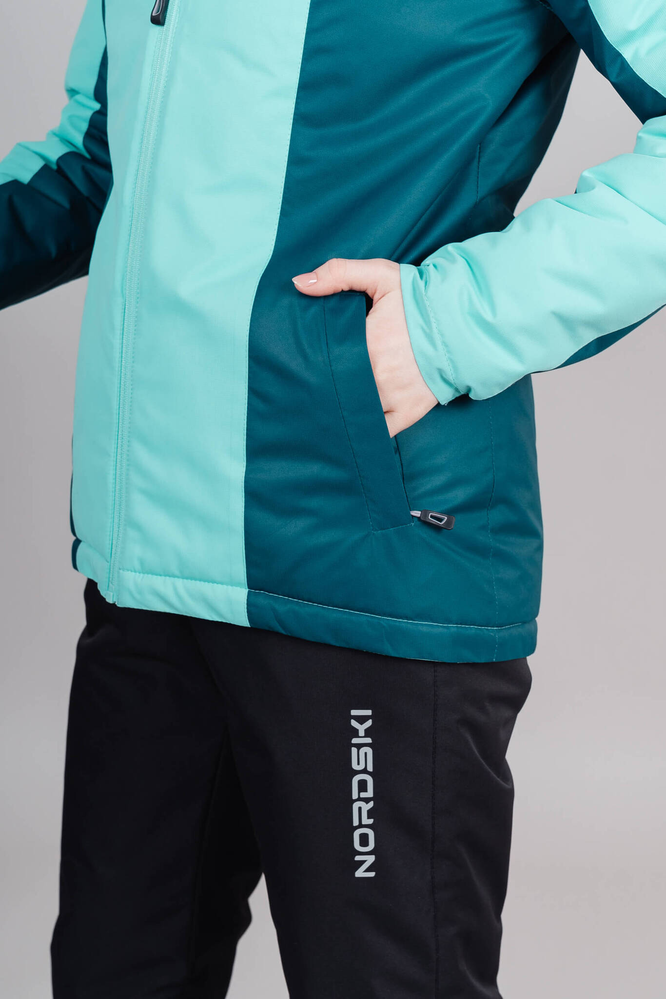Теплая лыжная куртка женская Nordski Base sky-deep teal - 7