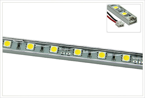 Жесткая светодиодная линейка в алюминиевом кейсе MTF Light 5G2B450WW 50 см (белый 5000К) Жесткая светодиодная линейка в алюминиевом кейсе MTF Light 5G2B450WW 50 см (белый 5000К)