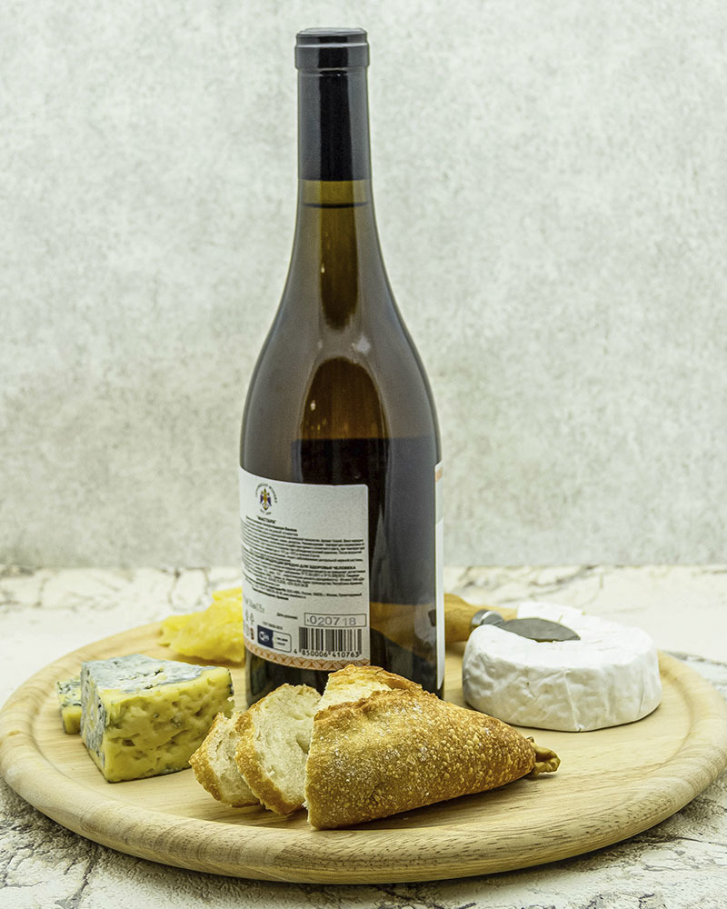 Вино Gevorkian Winery Мастара Белое Полусладкое 2017 г.у. 12,0% 0,75 л