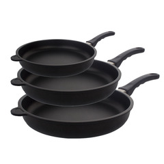 Комплект из 3 сковород AMT Frying Pans 20см, 24см и 28см (высотой 5см)
