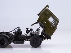 KAMAZ-54112 with semitrailer-cement TC-11 1:43 PAO KAMAZ