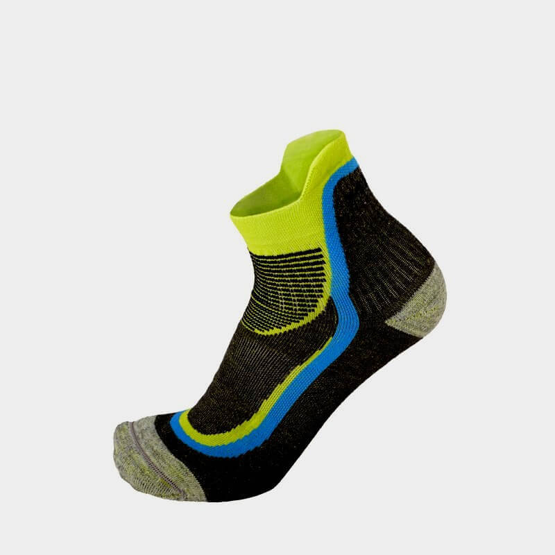 Носки средней высоты Mico Extra Dry Trail