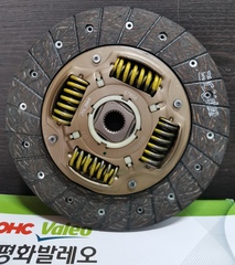 СЦЕПЛЕНИЕ В СБОРЕ AVEO 1.4 SOHC 215мм 96129653+96232995+90251210