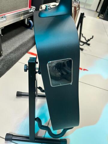 BLUE LAVA Touch with AirFlow Bag Midnight Black электроакустическая гитара со звукоснимателем и встроенными эффектами, чехол Air